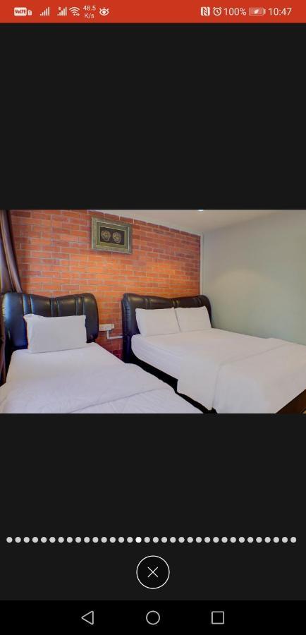 Tai Hoe Hotel Pengerang Kampung Sungai Rengit Luaran gambar